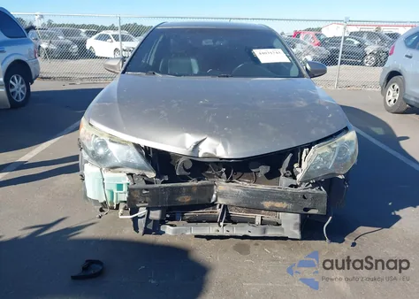 2013 Toyota Camry Se V6 z USA, uszkodzony, nr VIN 4T1BK1FK9DU531791